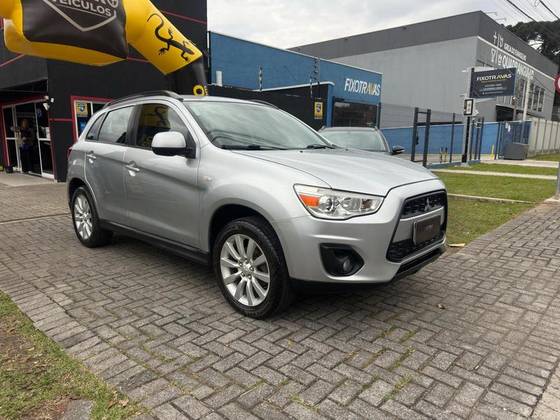 MITSUBISHI ASX 2.0 4X2 16V GASOLINA 4P AUTOMÁTICO MITSUBISHI ASX 2.0 4X2 16V GASOLINA 4P AUTOMÁTICO